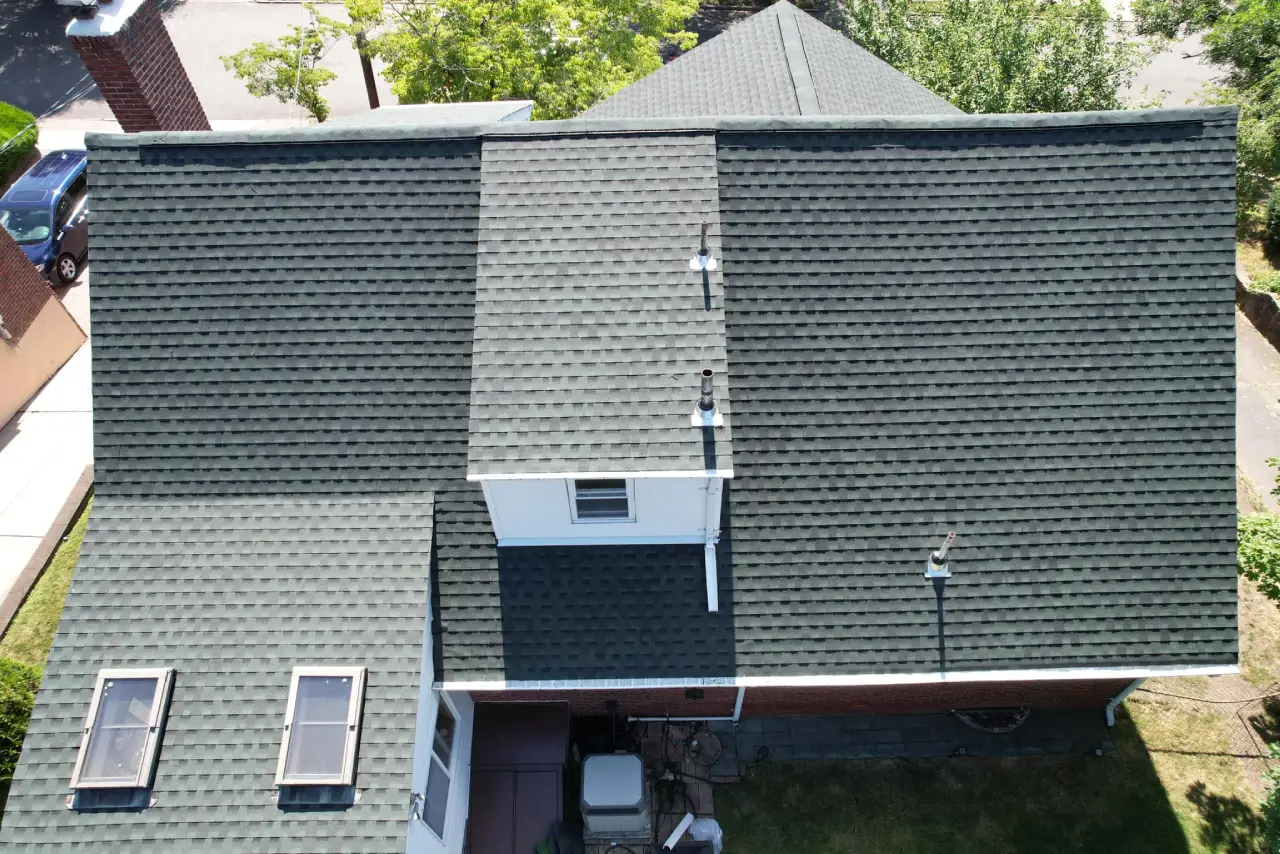 Roof replacement in Secaucus, NJ